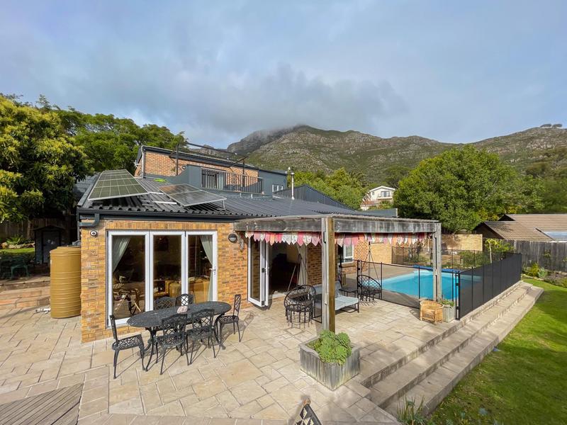 4 Bedroom Property for Sale in Hout Bay Western Cape